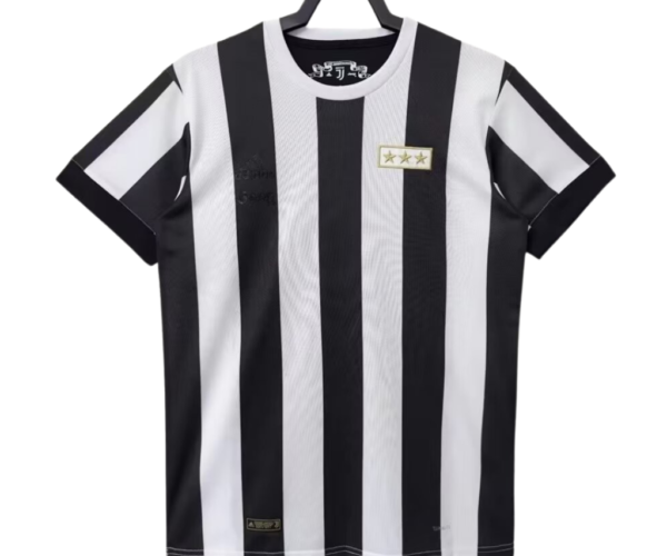 Juventus Home Shirt - 120th Anniversary (1897-2017)