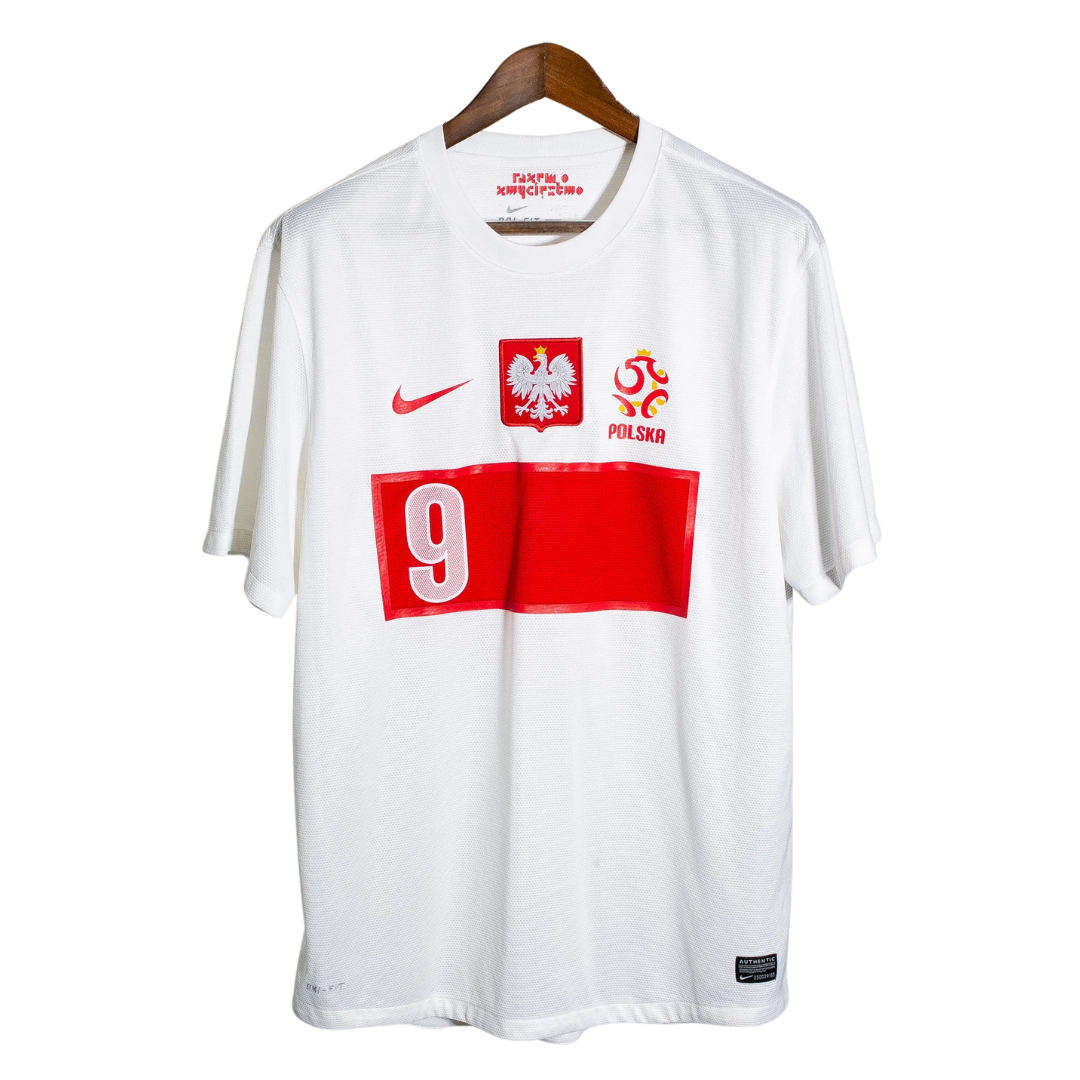 PolandHomeShirt-2012.png